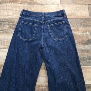 Gap Curvy Barrel High Rise Jeans 32 14T Measures 32x32 EUC